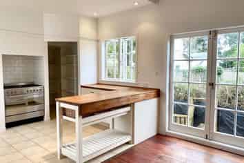 82 Wheturangi Road, Epsom