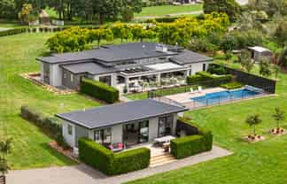 9 Campbell Drive, Martinborough