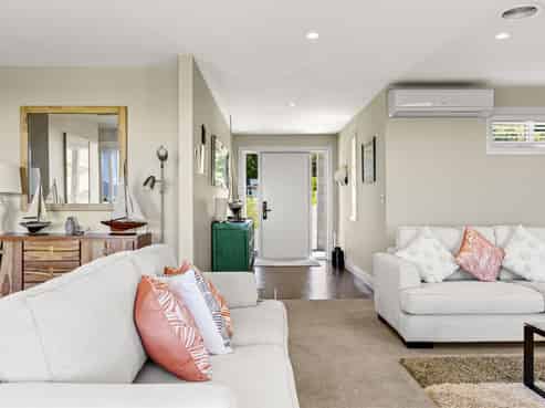 35 Blue Ridge Drive, Acacia Bay