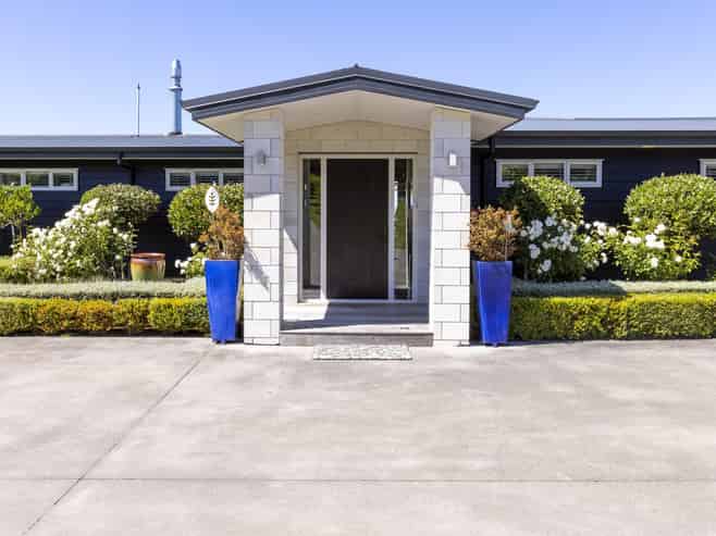 35 Blue Ridge Drive, Acacia Bay