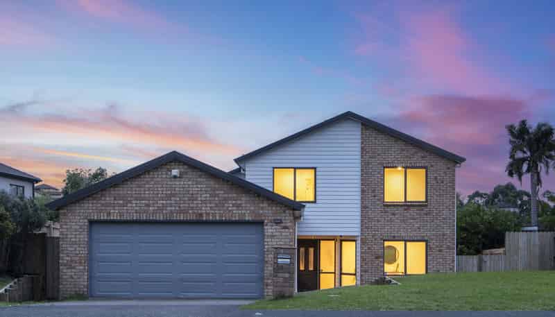 27 William Gamble Drive, Greenhithe