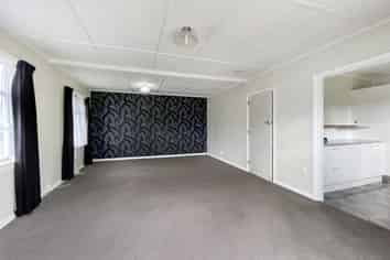 17 Rewa Street, Takaro