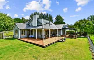 144 Judge Richardson Drive, Drury