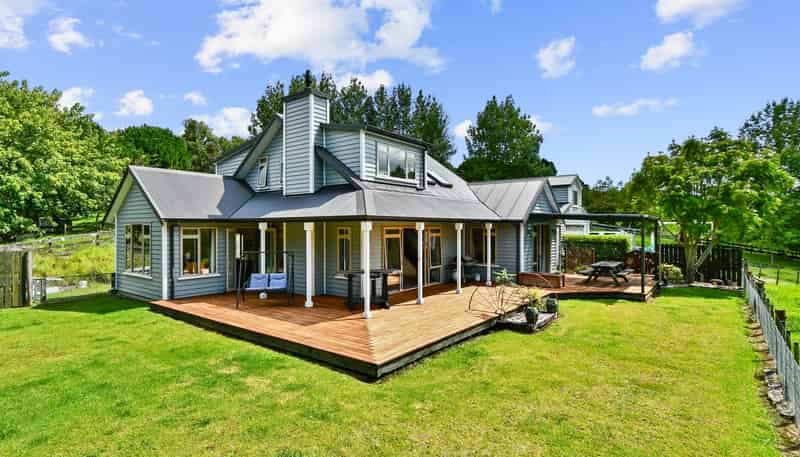 144 Judge Richardson Drive, Drury