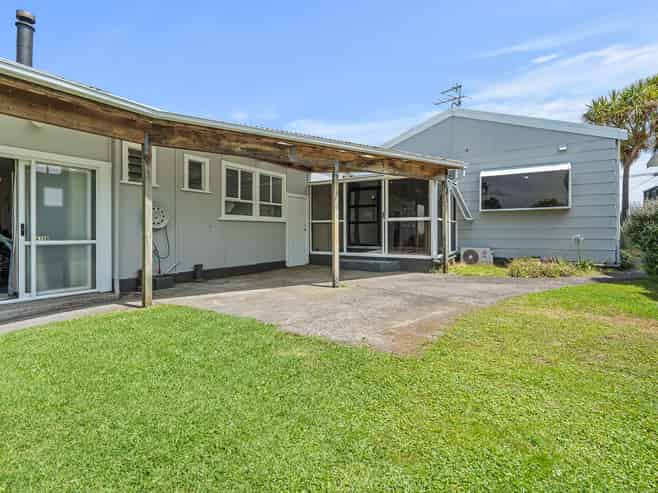 415 Carrington Street, Vogeltown