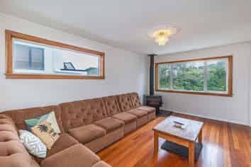 4 Hunia Terrace, Himatangi Beach