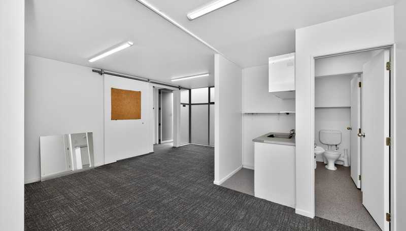13D Ride Way, Albany