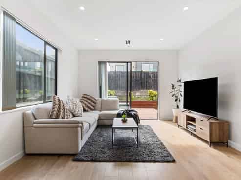 11 Paparahi Place, Wainui