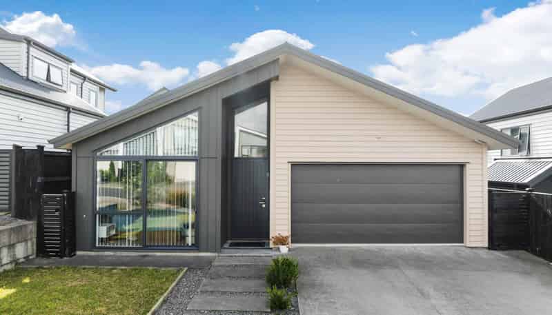 11 Paparahi Place, Wainui