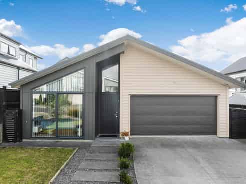 11 Paparahi Place, Wainui