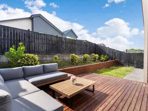 11 Paparahi Place, Wainui