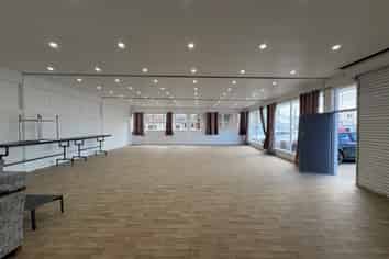 228m² Multi-Use Space - Move-In Today! 