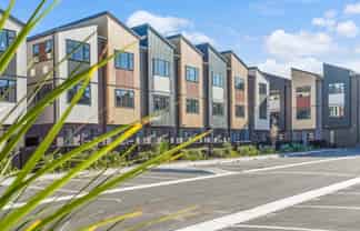 43 Mara Court, Favona