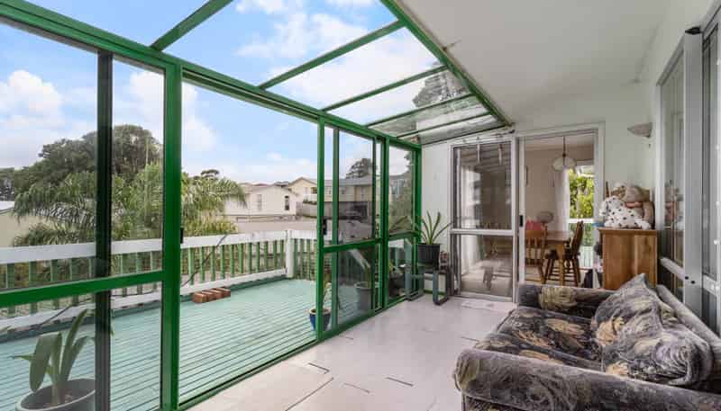 34 Pokapu Street, Titirangi