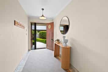 86 Pages Road, Allenton