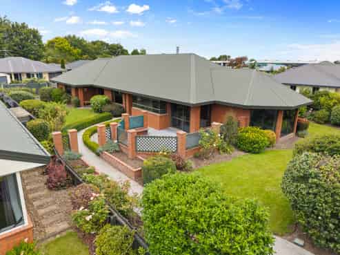 86 Pages Road, Allenton