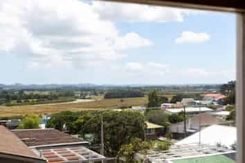 20 Rata Street, Helensville