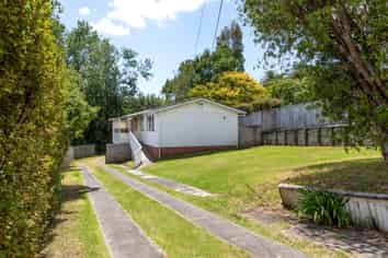 20 Rata Street, Helensville