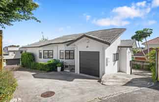 2/74 Simmental Crescent, Somerville