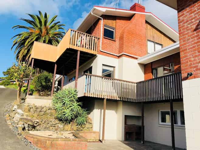 81 Marellen Drive, Red Beach