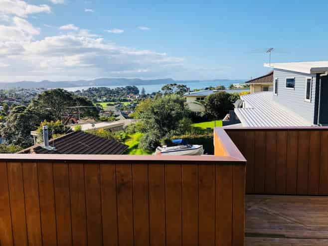 81 Marellen Drive, Red Beach