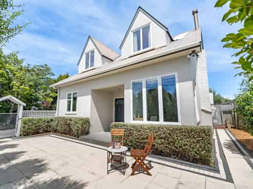 6 Tawai Street, Trentham