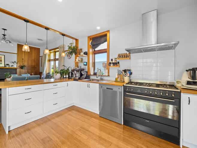 214 Walnut Avenue, Ashburton