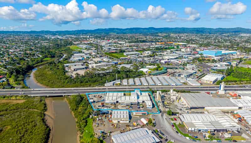 82 The Concourse, Henderson