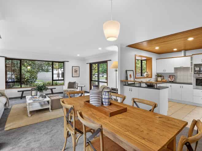 196 Hawthornden Road, Avonhead