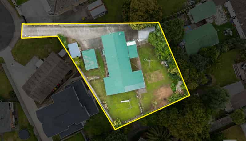 10 Cooper Place, Papakura
