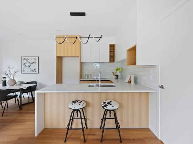 8 Weetman Drive, Browns Bay