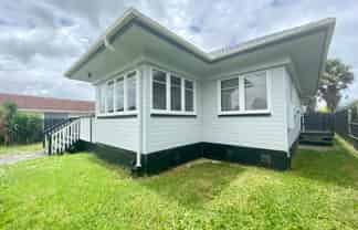 8B Frank Hewitt Street, Pukekohe