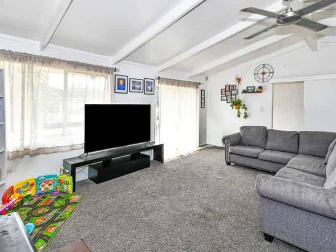 13 Lismore Place, Papatoetoe