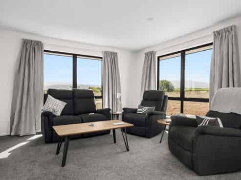 21 Thyme Fields Road, Alexandra