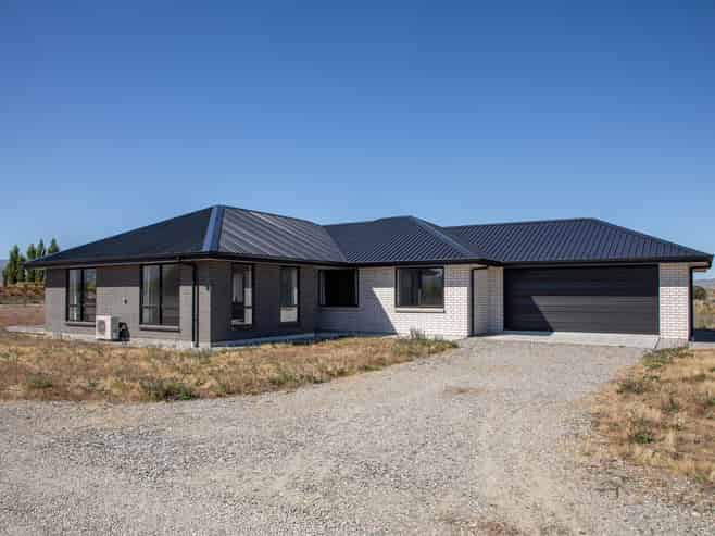 21 Thyme Fields Road, Alexandra