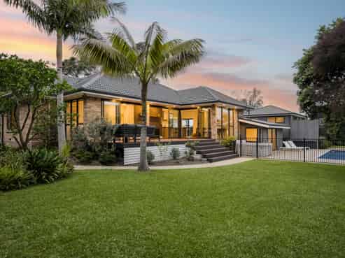 35 Rock Isle Road, Torbay