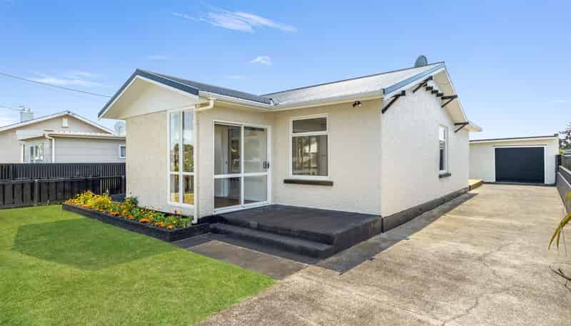 10 Fox Road, Springvale