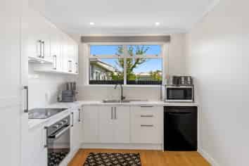 10 Fox Road, Springvale