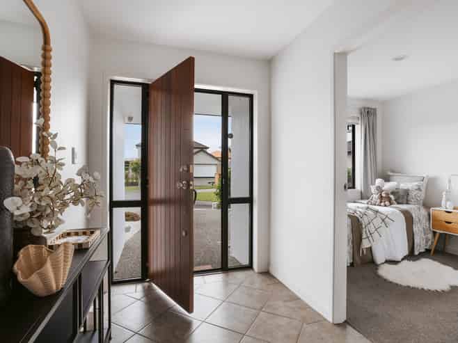 14 Glenmonarch Place, Pyes Pa