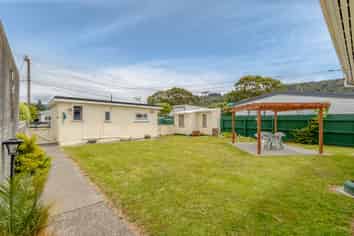 6 Willow Grove, Ebdentown