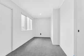 Auckland - Address withheld