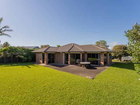 512 Matarangi Drive, Matarangi