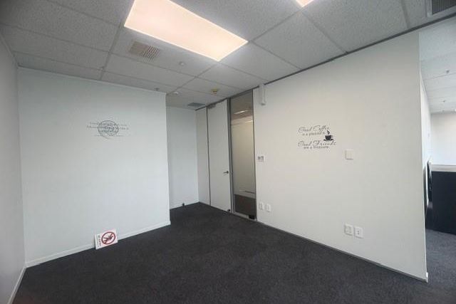 Bright Level 2 Workspace - Vaade 4