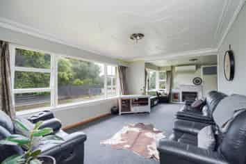 81 Bain Street, Kingswell