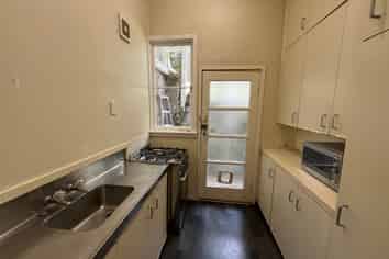 3/106 Glenmore Street, Kelburn