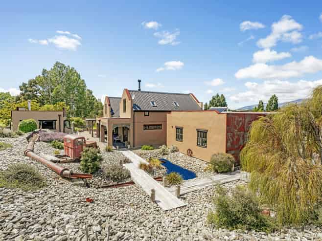 9 Balneaves Lane, Albert Town