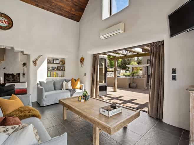 9 Balneaves Lane, Albert Town