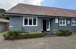 2/383 Papanui Road, Strowan