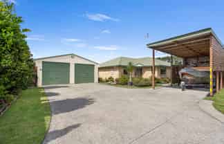 14 Pacific Place, Whitianga