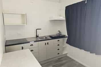 a/73 Perry street, Masterton